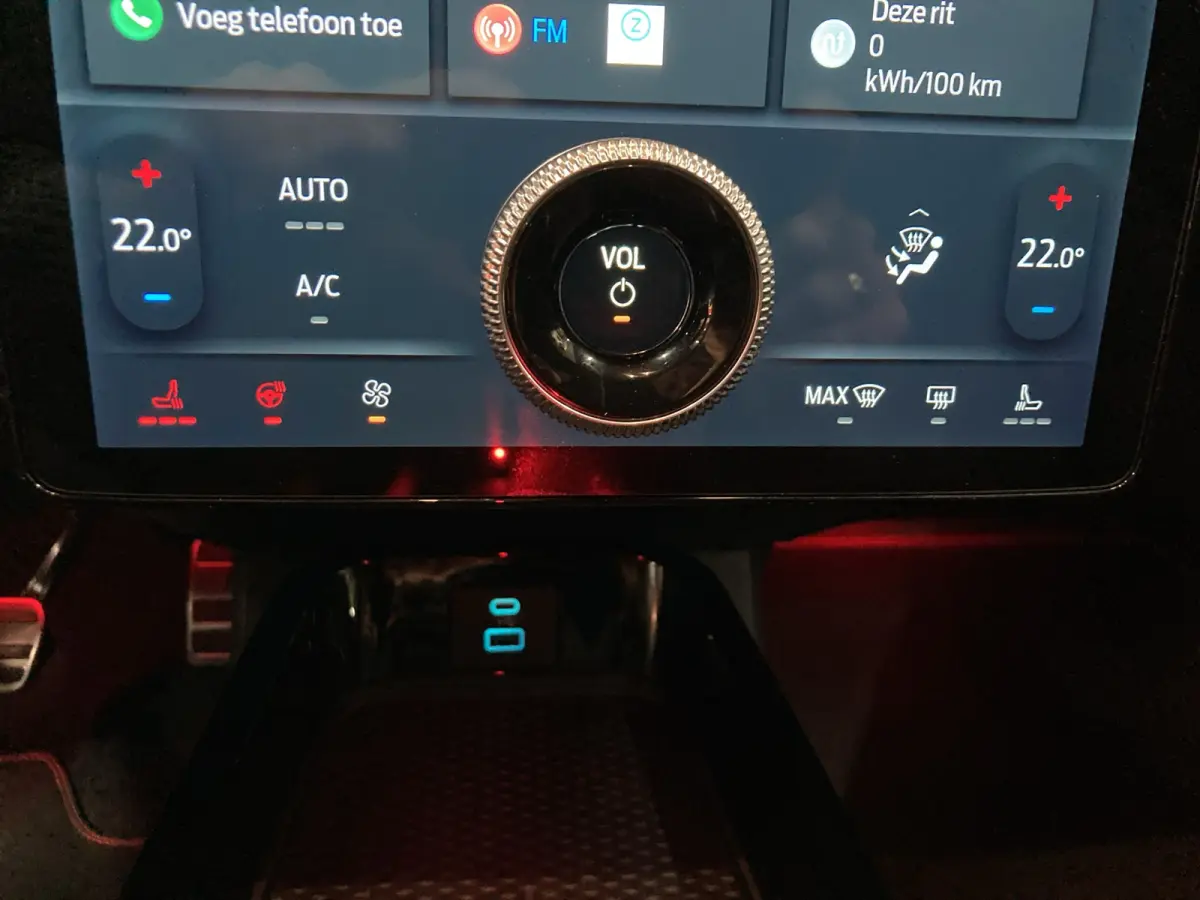 AWD 75 kWh | Adaptieve cruise | Stoel- stuurverw. | Carplay | Leder | B&O | LED |