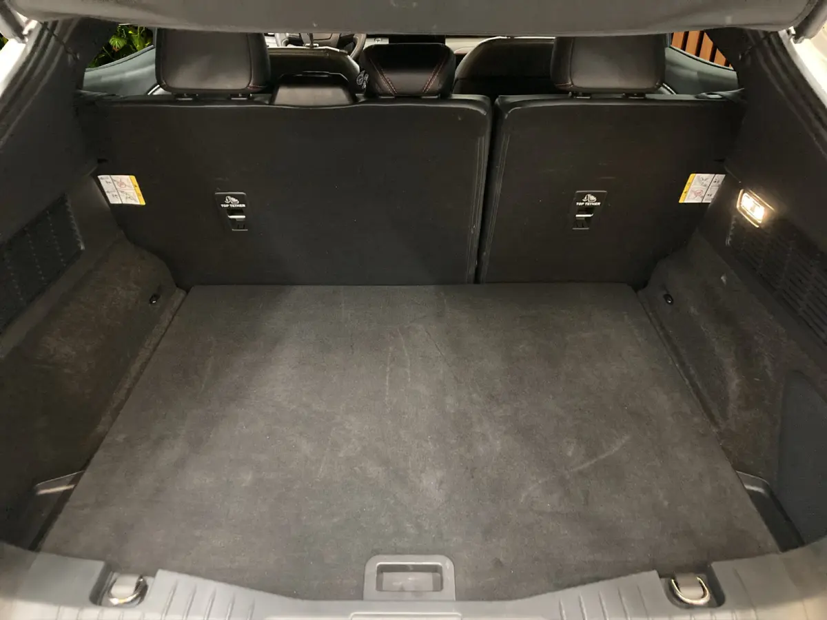 AWD 75 kWh | Adaptieve cruise | Stoel- stuurverw. | Carplay | Leder | B&O | LED |
