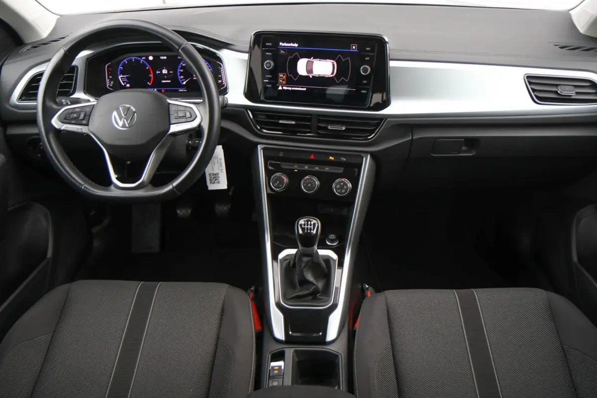 1.0 110pk TSI Life | Navigatie | Achteruitrijcamera | Airco | 17" Velgen