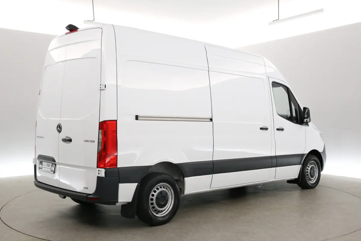 215 CDI L2H2 150PK | Automaat | Airco | Cruise | Camera | Carplay | 3 Zits | Elektrpakket