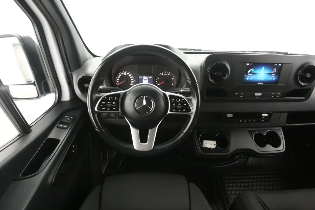 215 CDI L2H2 150PK | Automaat | Airco | Cruise | Camera | Carplay | 3 Zits | Elektrpakket