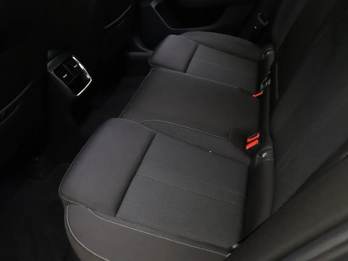 204pk TSI iV PHEV Business Edition Head-Up | Stoel-/stuurverw.