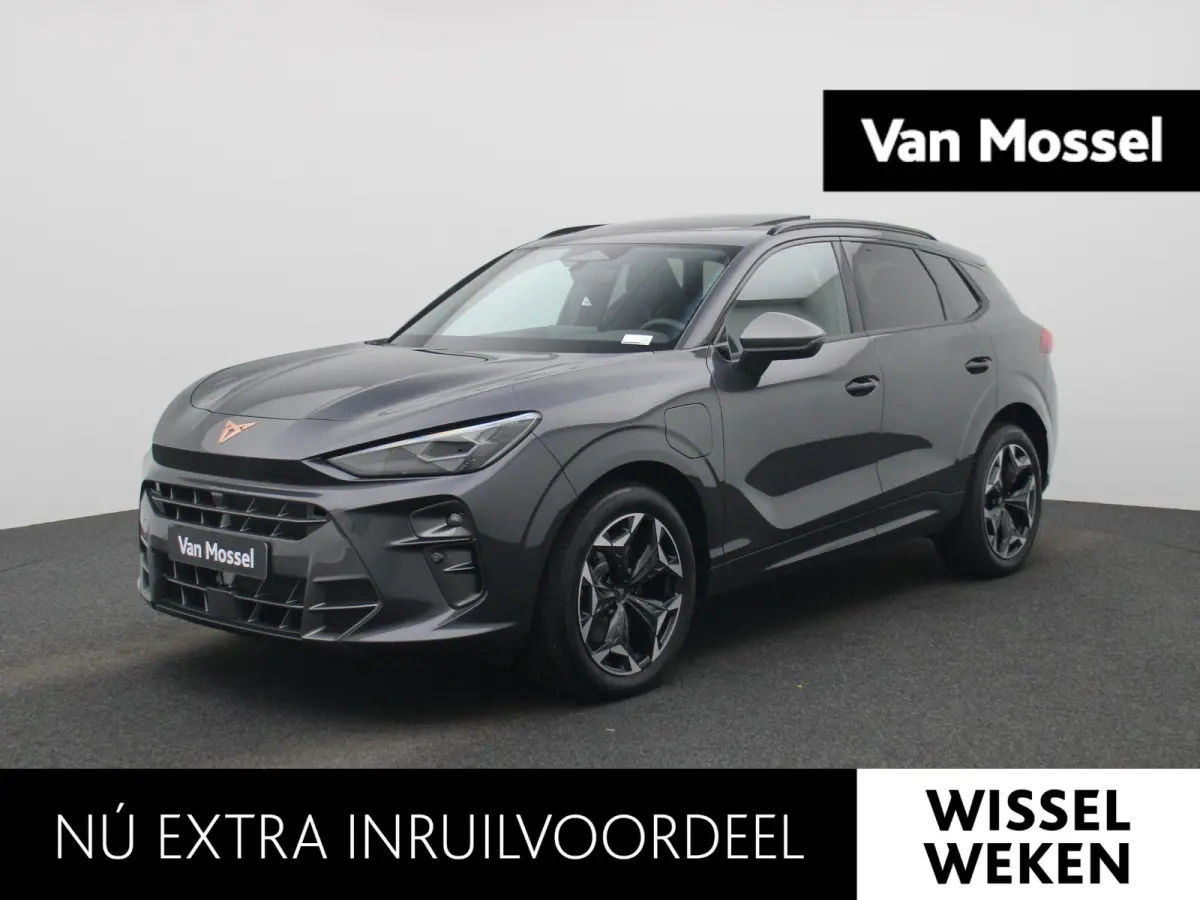 1.5 TSI e-Hybrid Essential PHEV | DEMO | PANORAMADAK | ACHTERUITRIJCAMERA | STOELVERWARMING | STUURWIELVERWARMING | ELEKTRISCHE KOFFERKLEP | TREKHAAK | CLIMATE CONTROL | ADAPTIVE CRUISE CONT