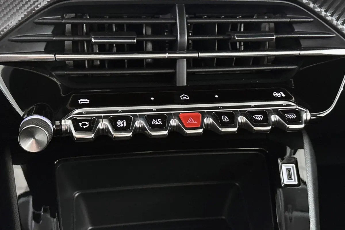 1.2 PureTech 75 Style Apple CarPlay Airco Cruise Control