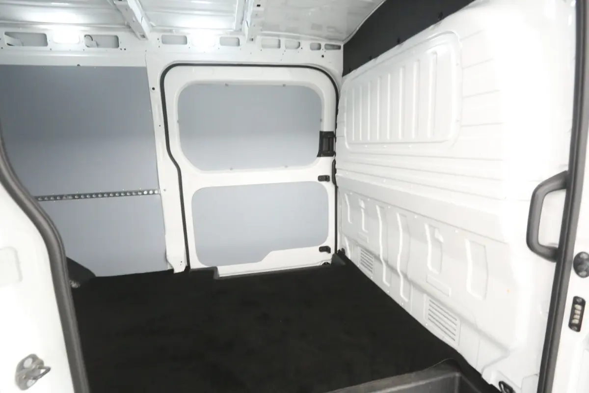 77 kWh L2H2 | Snelladen | SOH 89% | Airco | Camera | Cruise | Carplay | 3 Zits | 2xSchuifdeur