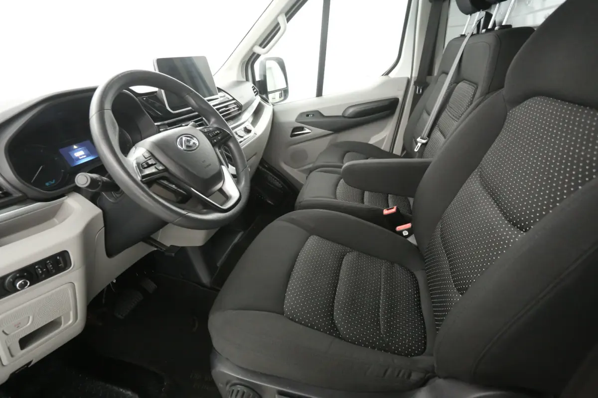 77 kWh L2H2 | Snelladen | SOH 89% | Airco | Camera | Cruise | Carplay | 3 Zits | 2xSchuifdeur