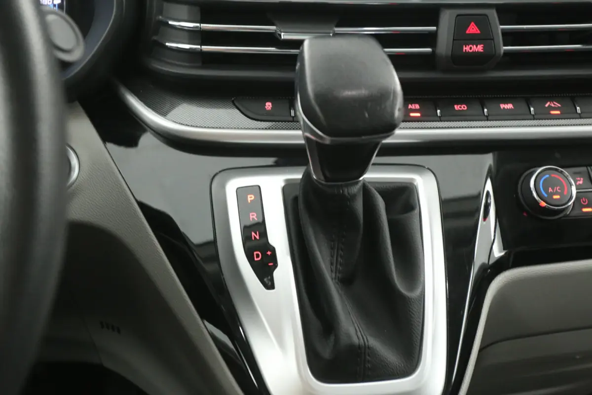 77 kWh L2H2 | Snelladen | SOH 89% | Airco | Camera | Cruise | Carplay | 3 Zits | 2xSchuifdeur