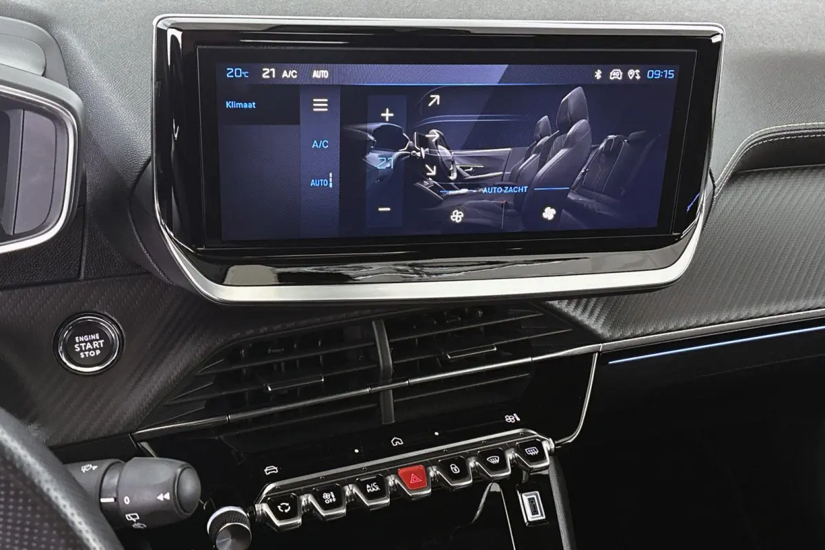1.2 Hybrid 136 GT Keyless Camera Adaptive Cruise