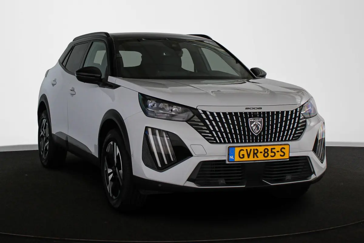 1.2 Hybrid 136 GT Keyless Camera Adaptive Cruise