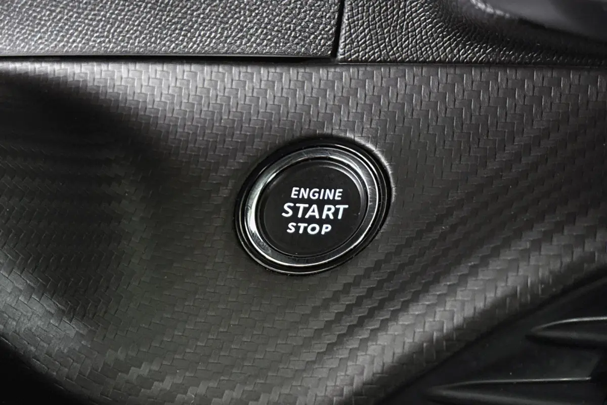 1.2 Hybrid 136 GT Keyless Camera Adaptive Cruise