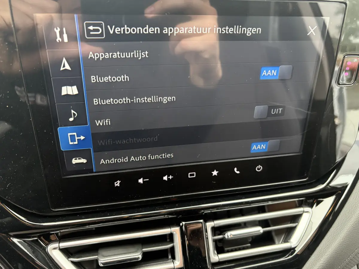 1.4 Boosterjet Style Smart Hybrid Automaat | In meerdere kleuren leverbaar | €2.000,- voordeel |