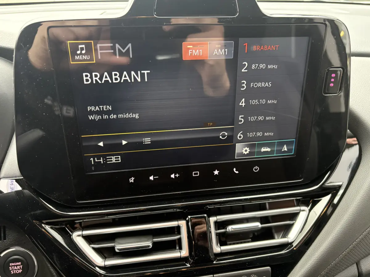 1.4 Boosterjet Style Smart Hybrid Automaat | In meerdere kleuren leverbaar | €2.000,- voordeel |