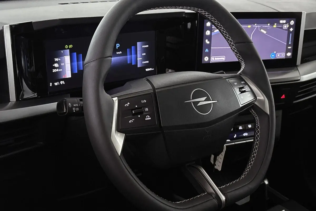 GS 44 kWh Stuur-Stoelverwarming Camera Apple CarPlay