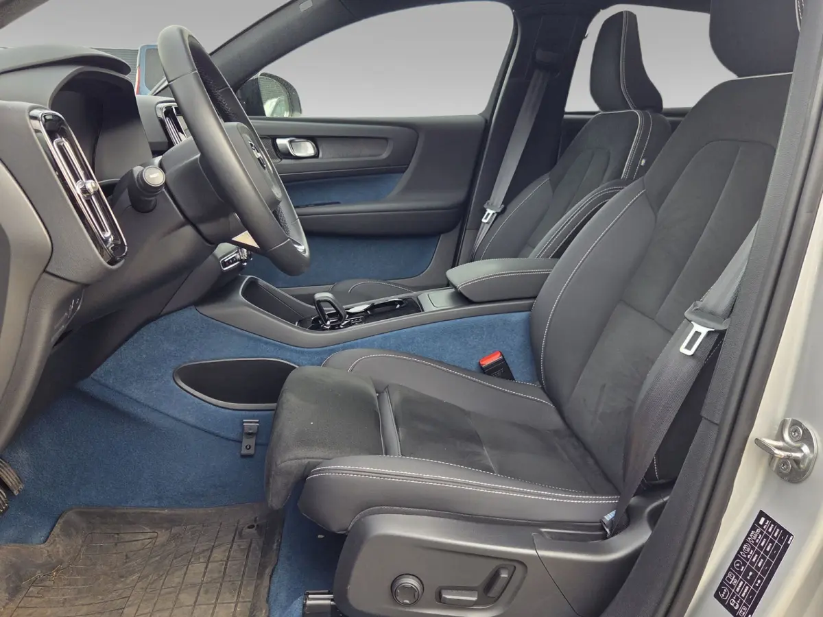 Recharge Twin Intro Edition 78 kWh | Trekhaak | Pano | 360 Cam | Memory | Pilot Assist | 20" Velgen