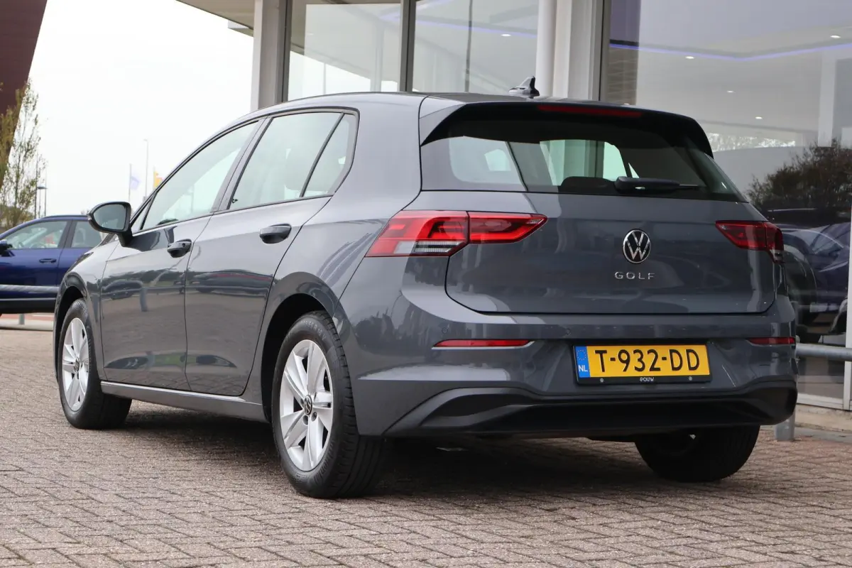1.0 TSI 110pk Life | Navigatie | Camera | PDC | Adaptive Cruise