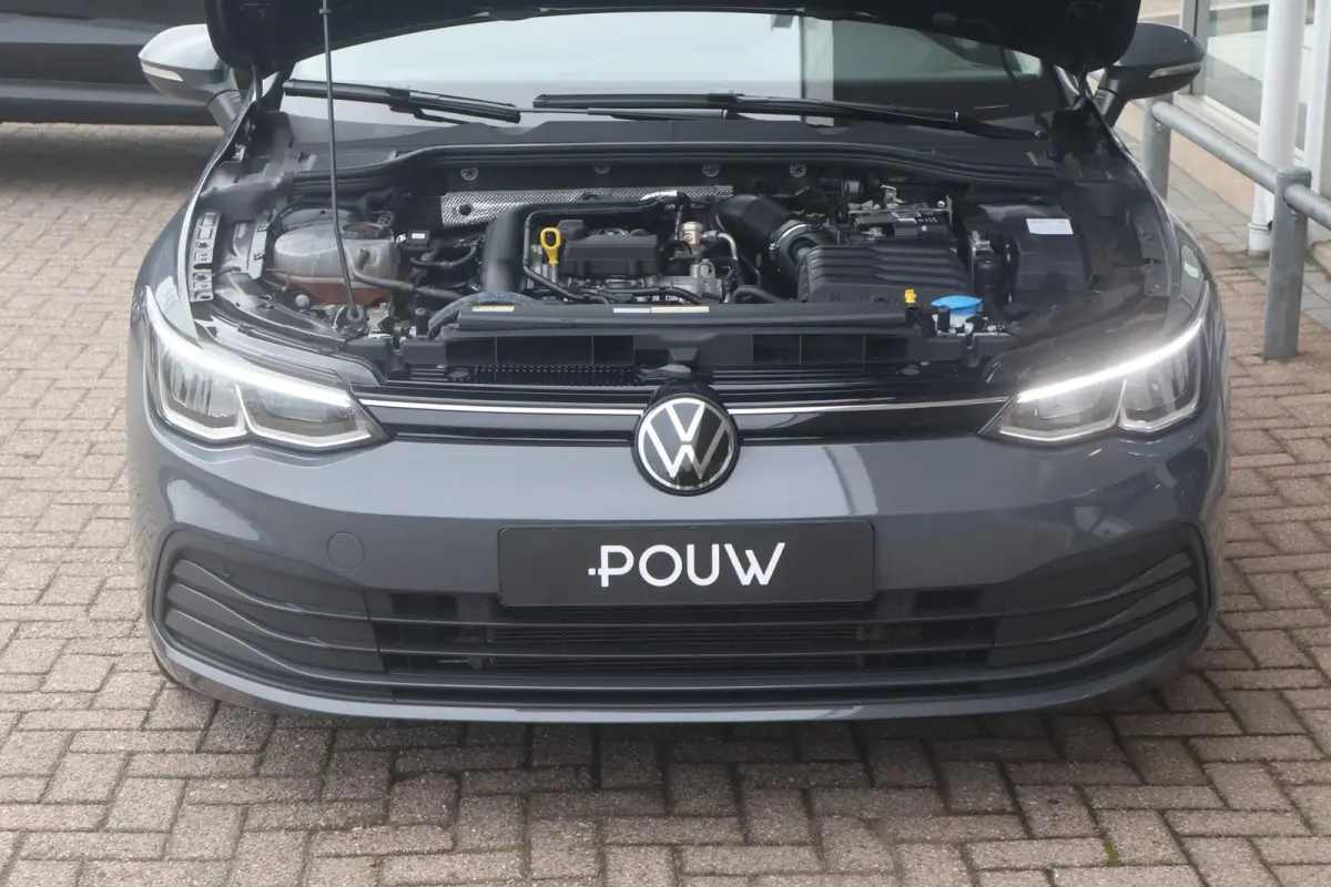 1.0 TSI 110pk Life | Navigatie | Camera | PDC | Adaptive Cruise