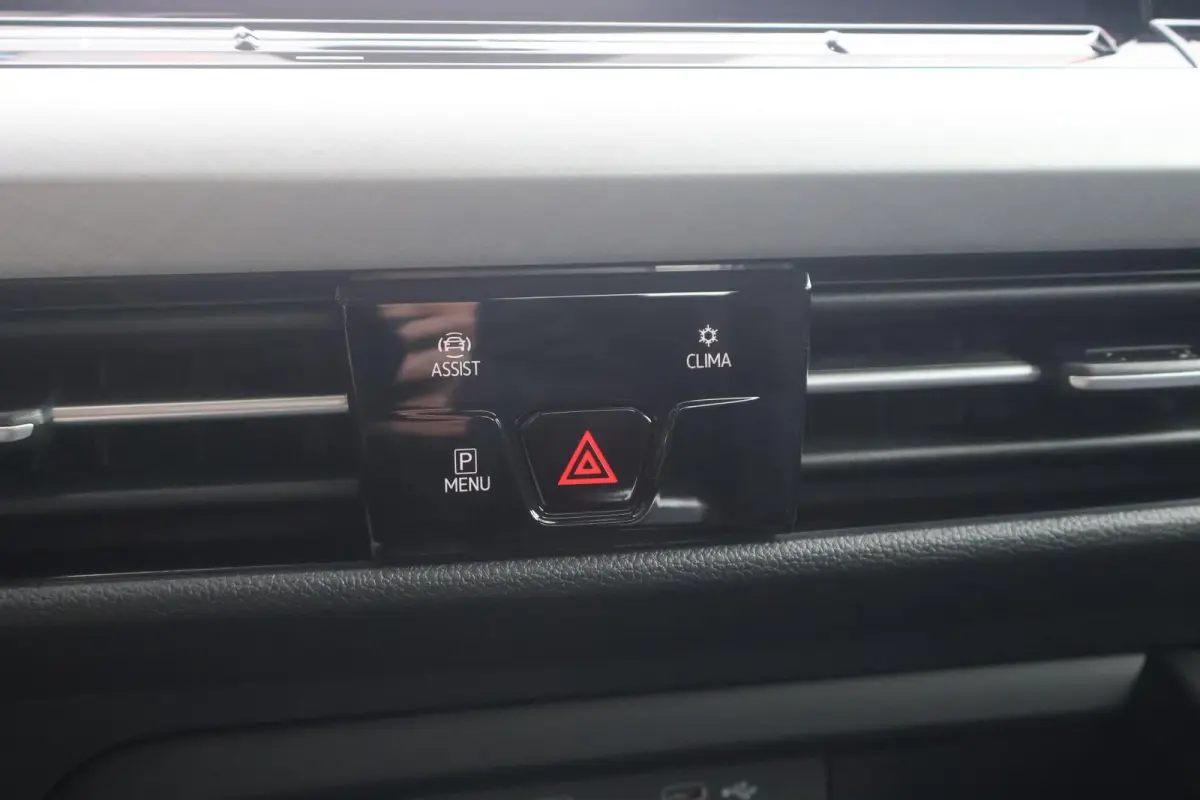 1.0 TSI 110pk Life | Navigatie | Camera | PDC | Adaptive Cruise