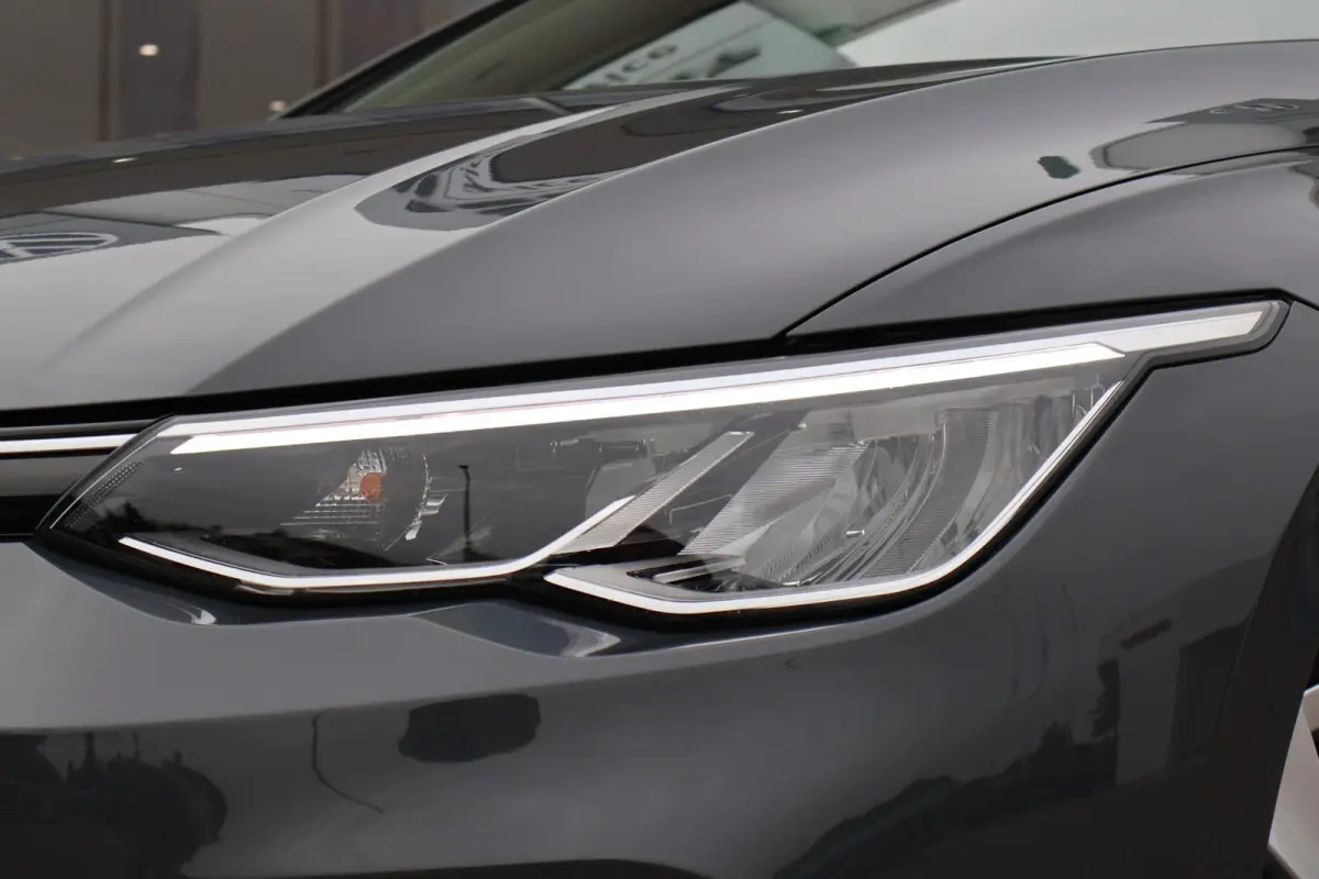 1.0 TSI 110pk Life | Navigatie | Camera | PDC | Adaptive Cruise