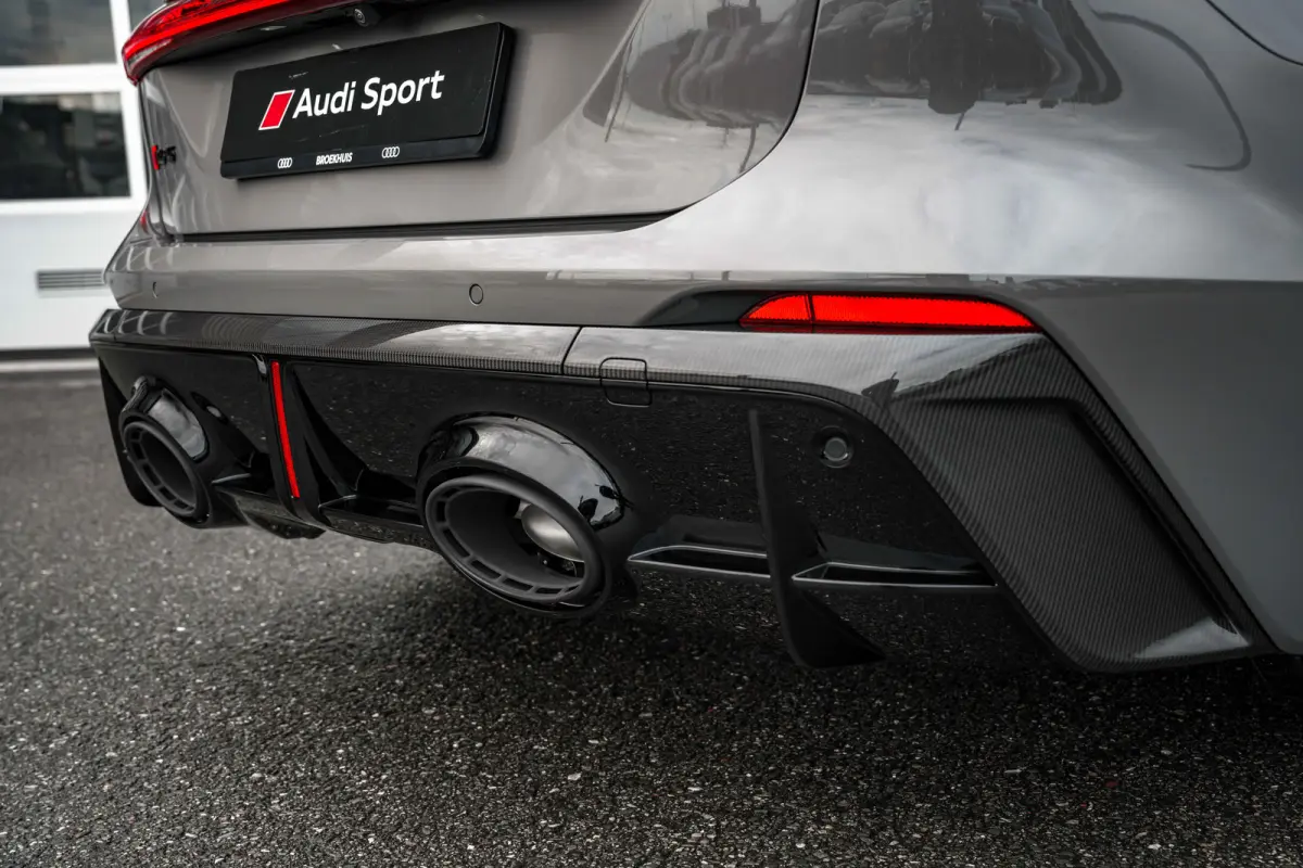 RS 5 Avant 2.9 TFSI PHEV quattro