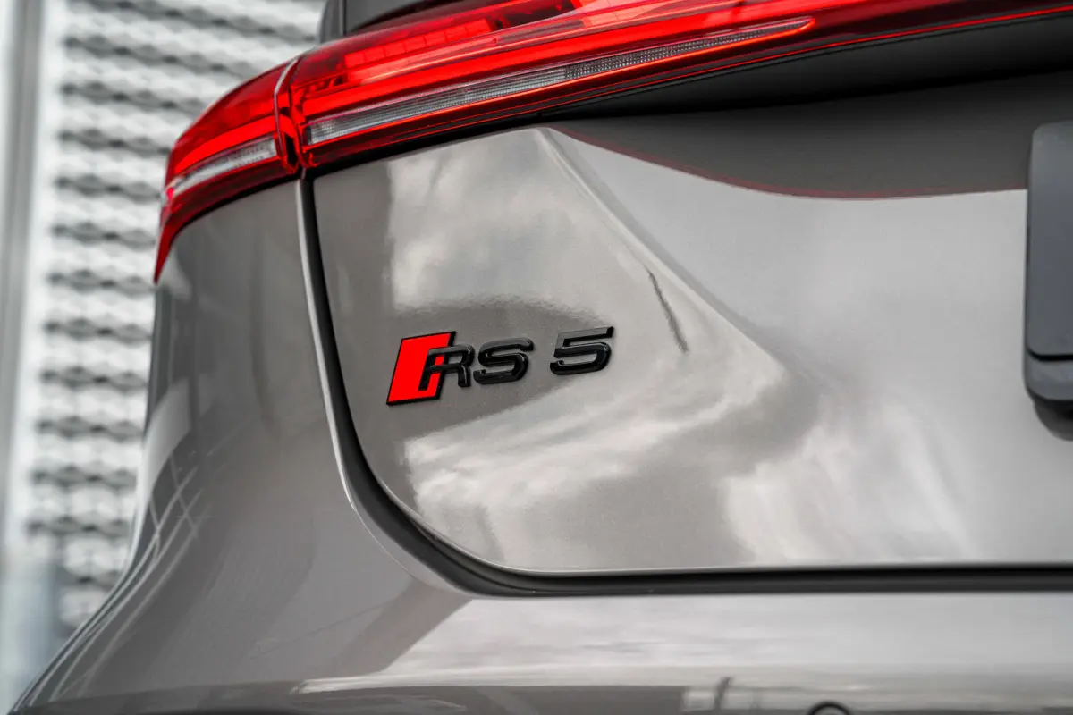 RS 5 Avant 2.9 TFSI PHEV quattro