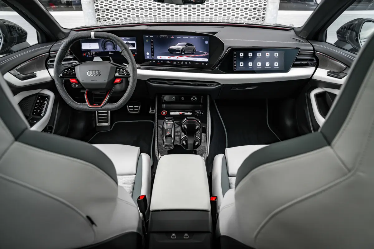 RS 5 Avant 2.9 TFSI PHEV quattro