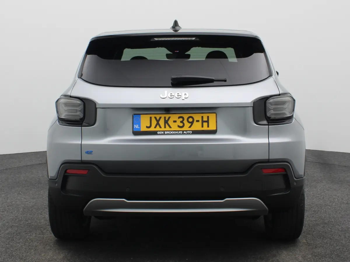 Summit 54 kWh 98% SOH | Tot 8 Jaar Fabrieksgarantie | Carplay Draadloos | Stoelverwarming | Camera | PDC V+A | Keyless | Voorconditionering | Origineel NL!