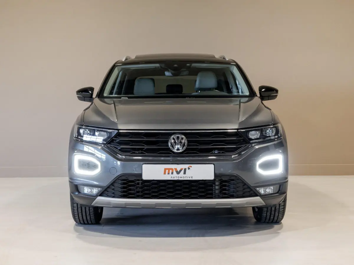 1.5 TSI Sport / 150pk / Panorama dak / Lederen bekleding / Achteruitrijcamera / Stoelverwarming /