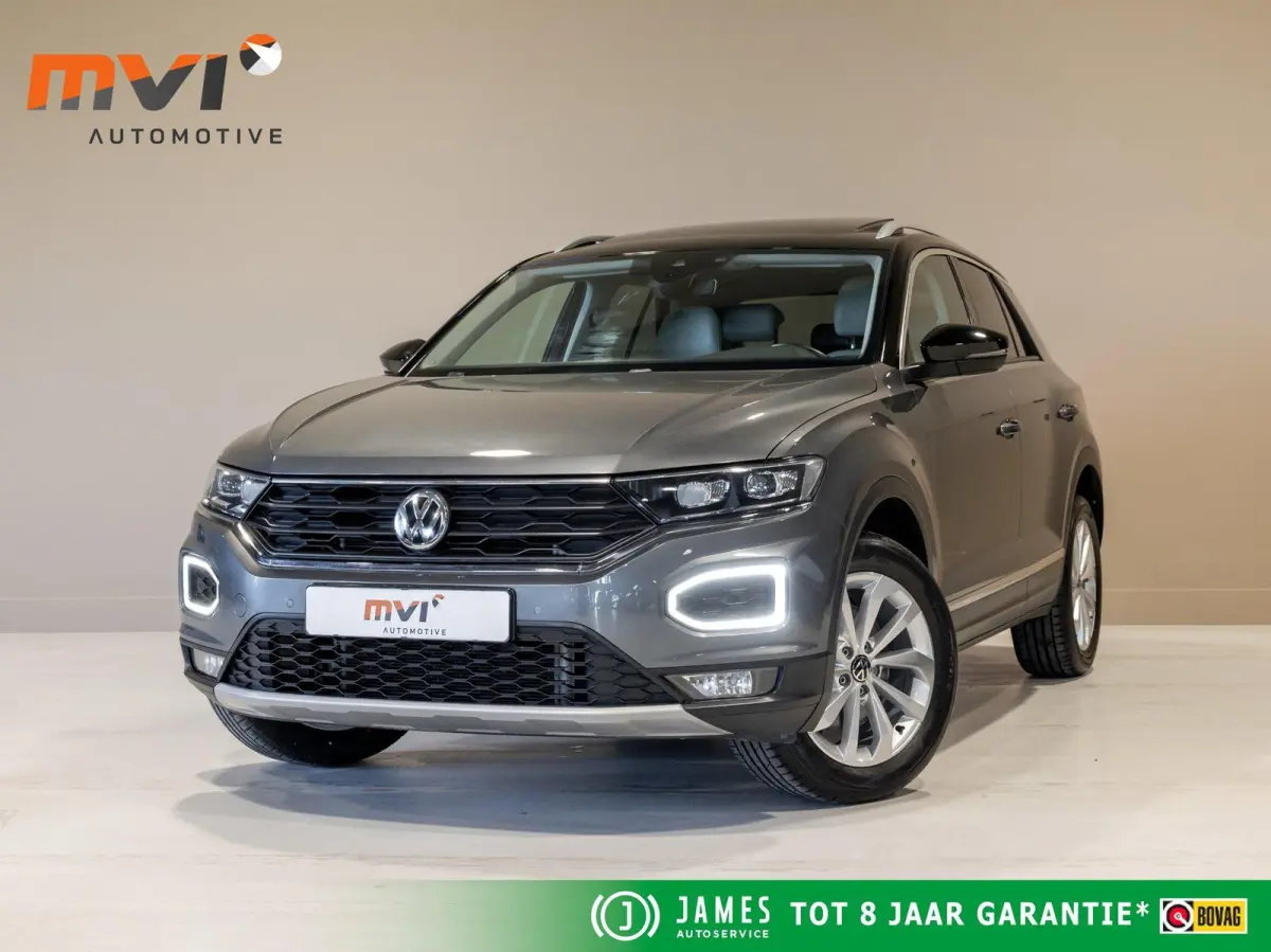 1.5 TSI Sport / 150pk / Panorama dak / Lederen bekleding / Achteruitrijcamera / Stoelverwarming /