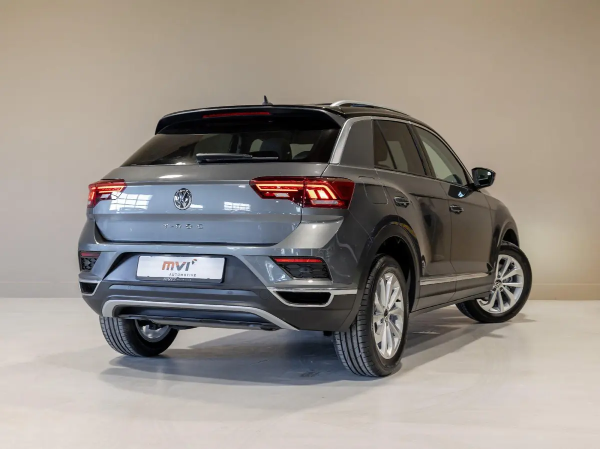 1.5 TSI Sport / 150pk / Panorama dak / Lederen bekleding / Achteruitrijcamera / Stoelverwarming /