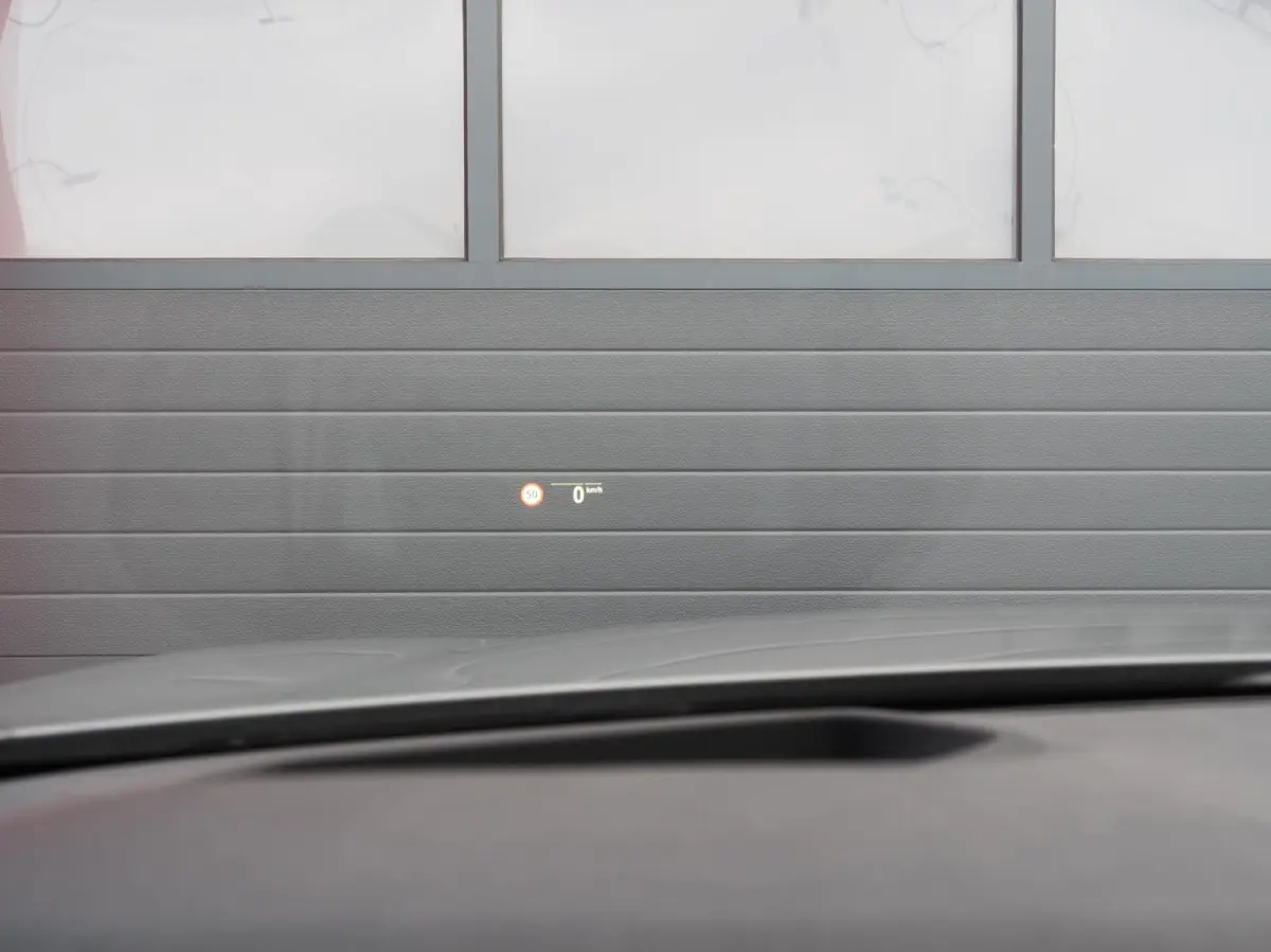 530e M-Sport | 530e M-Sport | Laser | Pano | ACC | M5 Stoelen | SOH 90% | H&K | 360 Cam | Stuurwielverwarming | Carplay - Android | Breedset | Leder | Memory | Head-Up | Lane Assist | Ambien