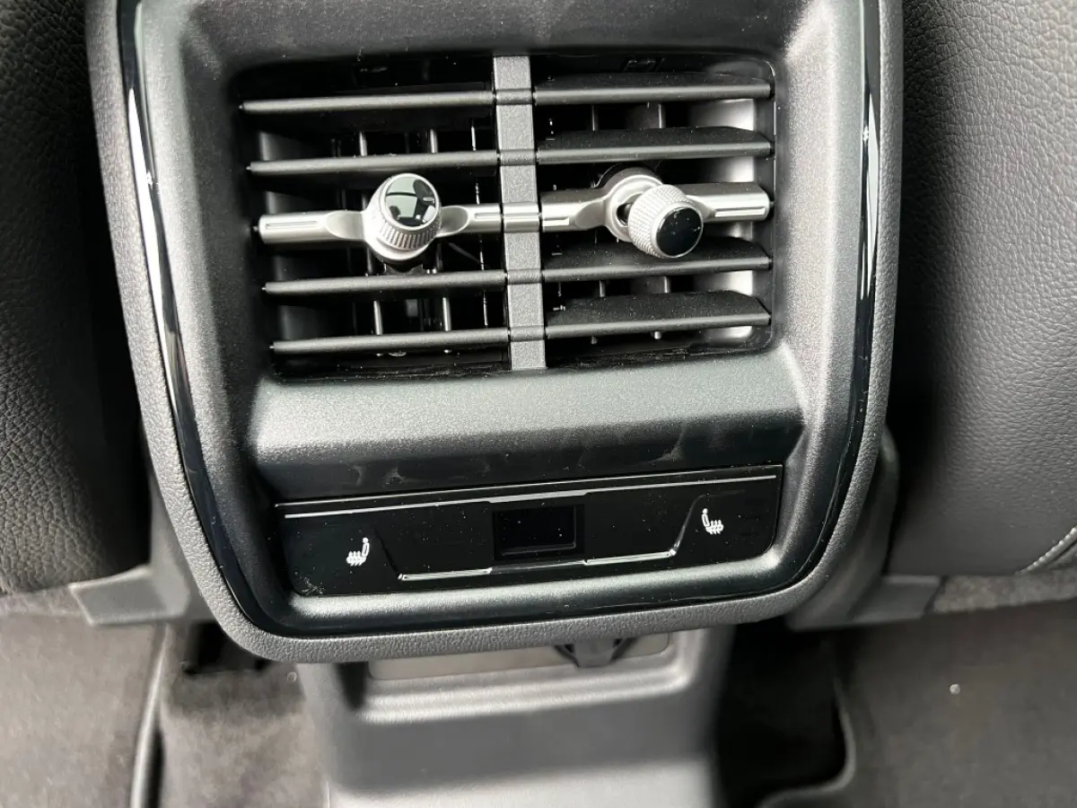 1.5 TSI PHEV 204pk Sportline | Pano | Trekhaak | Navi | Carplay