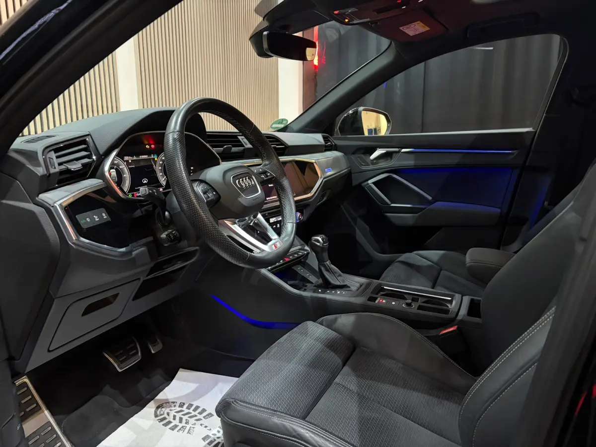 45 TFSI e S edition Competition S-Line Pano Cam Matrix-LED ACC Navi