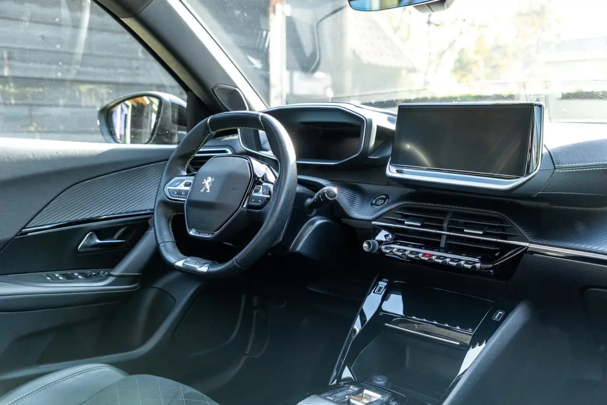 EV GT 50 kWh Soh 100% I Panoramadak I 360 Camera I 18 Inch I Alcantara I Zeer netjes I Geur & rookvrij
