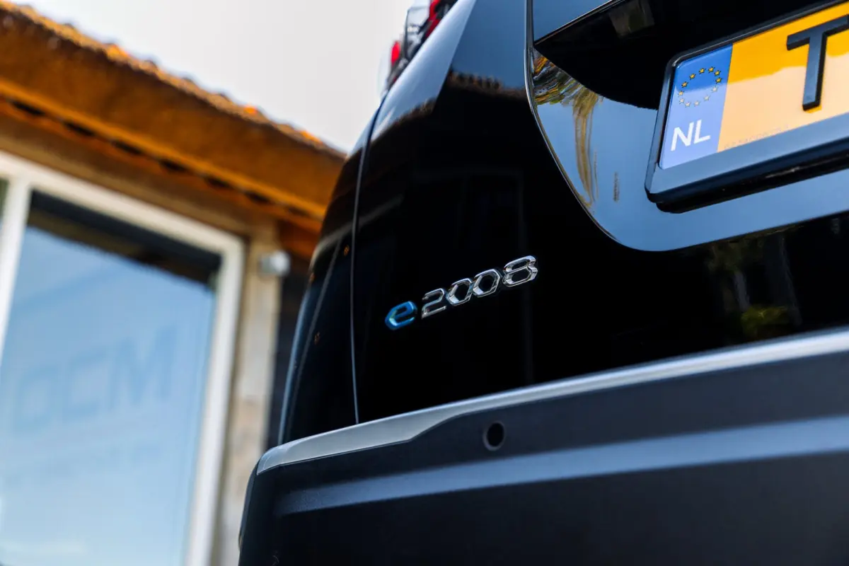 EV GT 50 kWh Soh 100% I Panoramadak I 360 Camera I 18 Inch I Alcantara I Zeer netjes I Geur & rookvrij