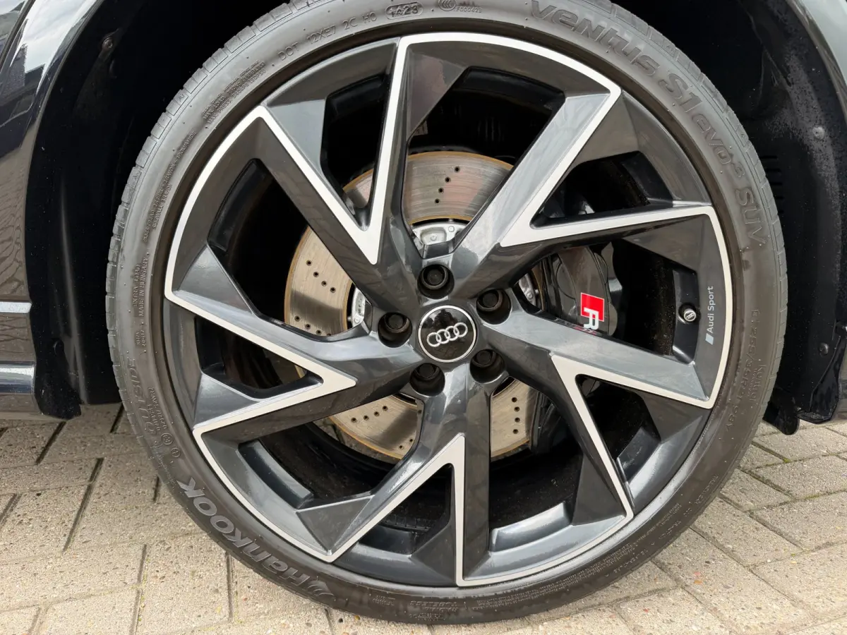 RS 2.5 TFSI RS Quattro 400PK / Pano / RS Seats / B&O / ACC / Alcantara / Trekhaak .