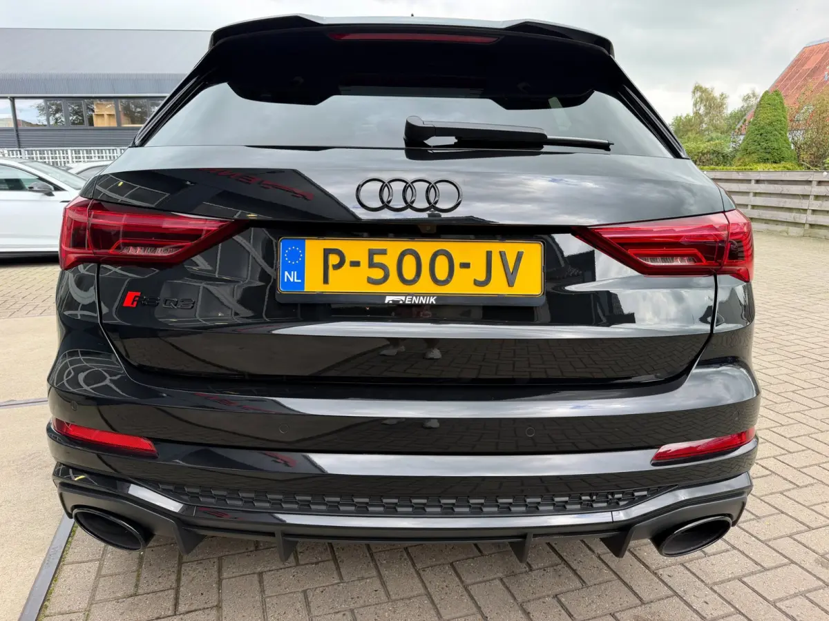 RS 2.5 TFSI RS Quattro 400PK / Pano / RS Seats / B&O / ACC / Alcantara / Trekhaak .