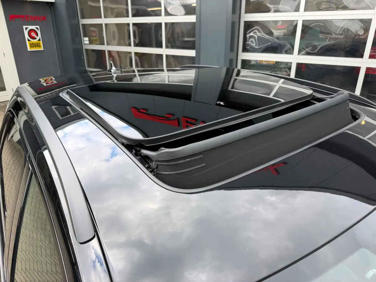 RS 2.5 TFSI RS Quattro 400PK / Pano / RS Seats / B&O / ACC / Alcantara / Trekhaak .