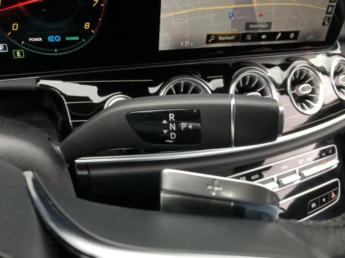 200, FACELIFT MODEL, PANORAMADAK, BURMESTER, ELEKTRISCHE STOELEN, LEDER, ECC AIRCO, CRUISE, STOELVERWARMING, STOELKOELING, APPLE CARPLAY