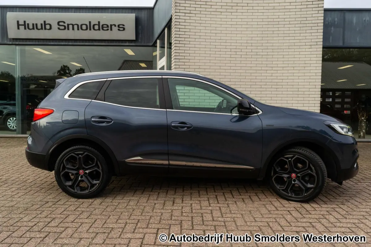 1.2 TCe Bose Black Edition met panoramadak