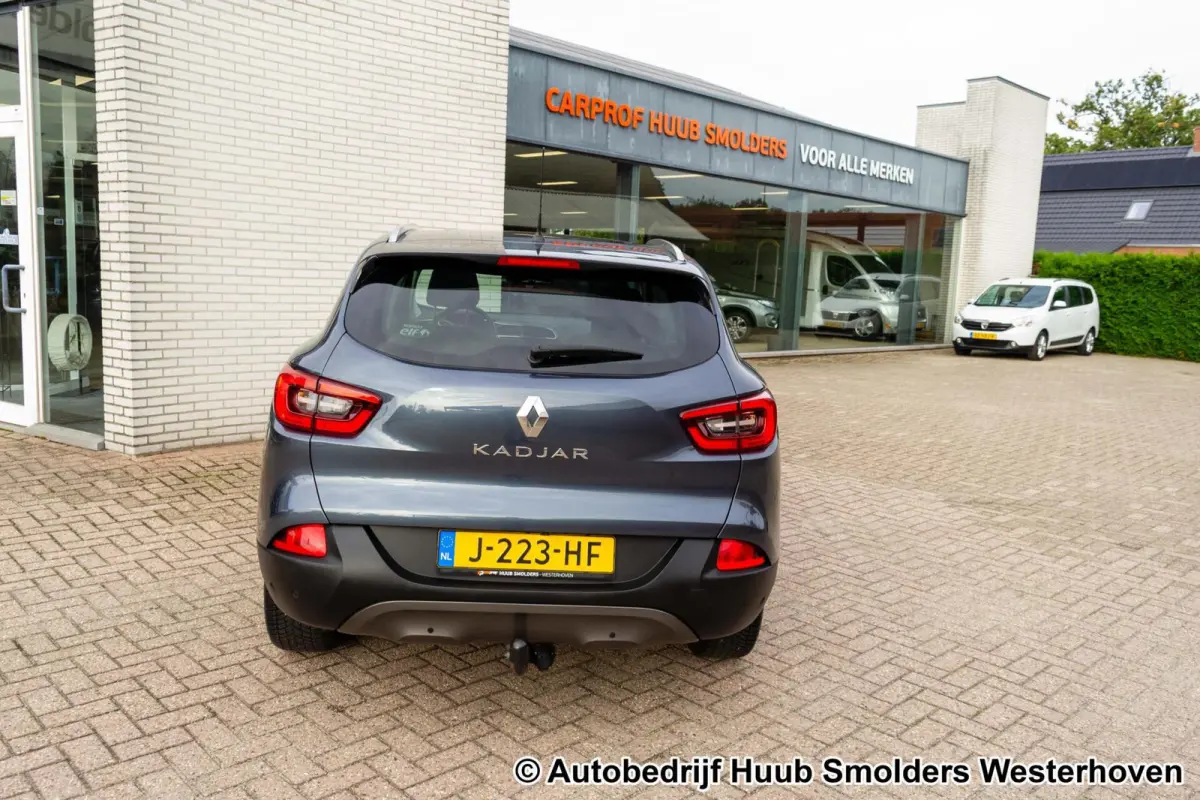 1.2 TCe Bose Black Edition met panoramadak