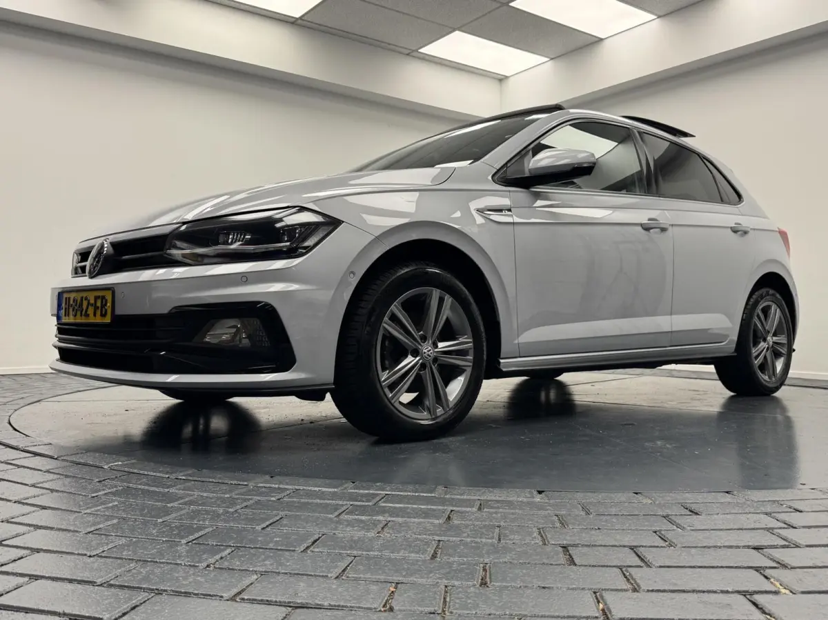 1.6 TDi R-Line Automaat-Adapt.Cr.contr-Navigatie-Clima-Camera-CarPlay-Stoelverwarming-Parkeersensoren-Panoramadak-Lm16''velgen-Virtual Cockpit