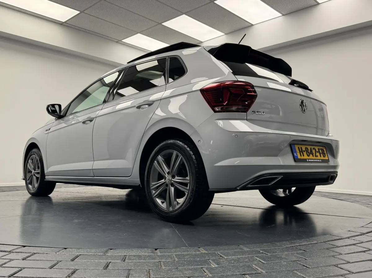 1.6 TDi R-Line Automaat-Adapt.Cr.contr-Navigatie-Clima-Camera-CarPlay-Stoelverwarming-Parkeersensoren-Panoramadak-Lm16''velgen-Virtual Cockpit