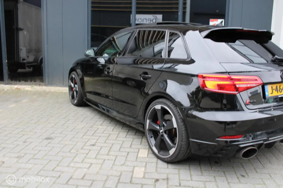 RS3 2.5 TFSI RS3 quattro