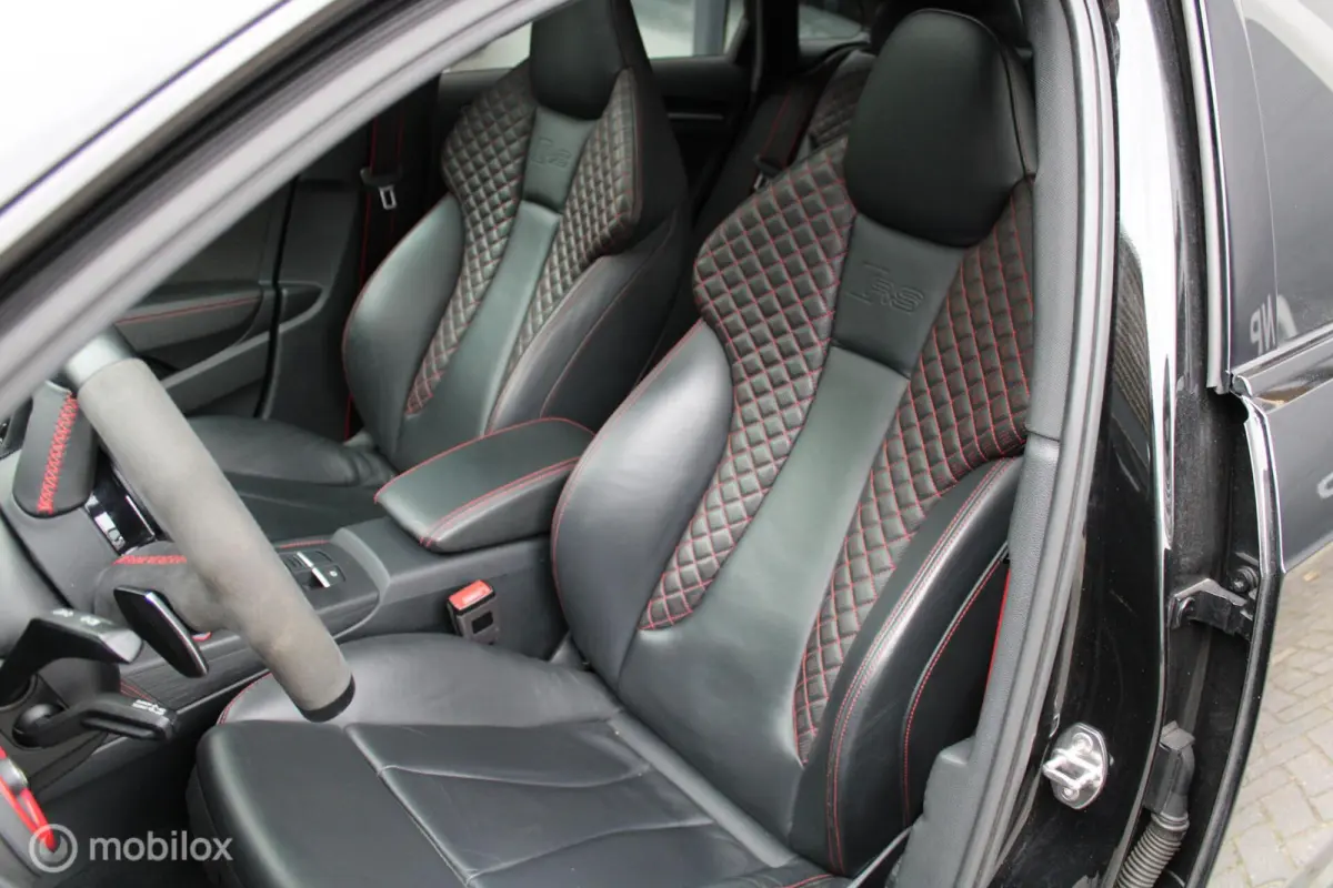 RS3 2.5 TFSI RS3 quattro