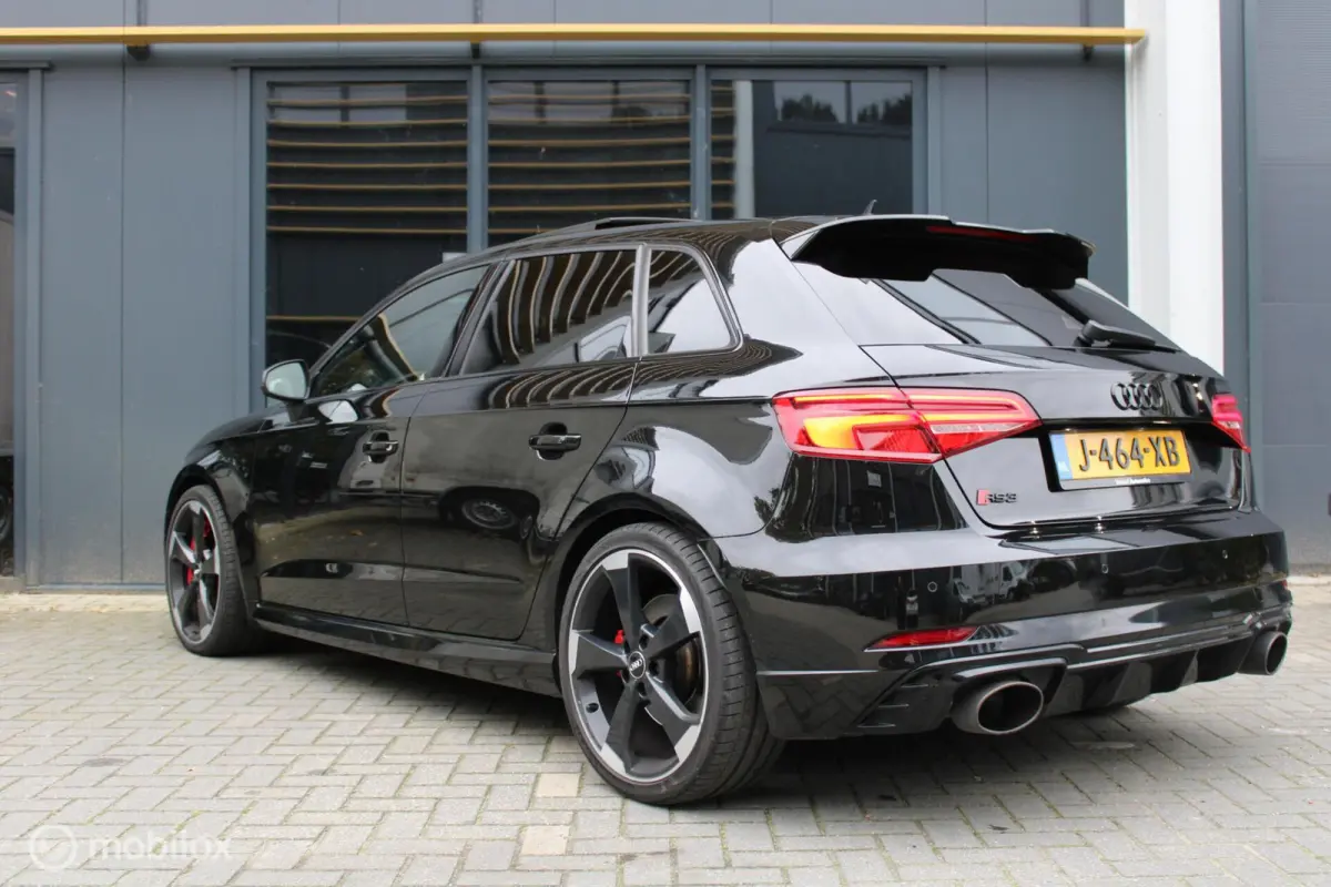 RS3 2.5 TFSI RS3 quattro