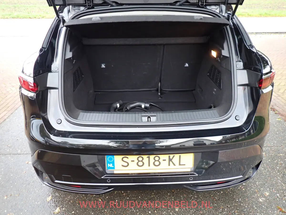 EV60 SOH 92% / ACC / CARPLAY / NAVI / STUUR + STOELVERWARMING