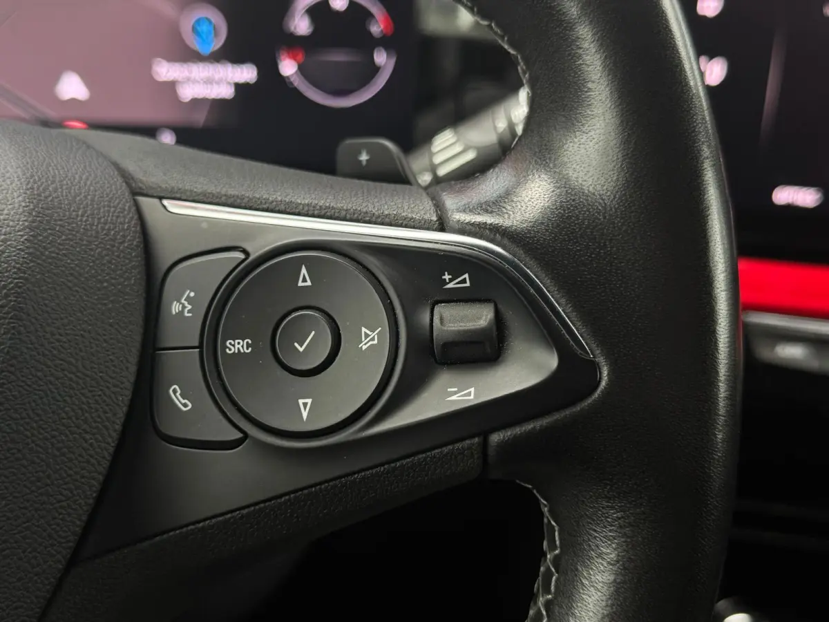 1.2 Turbo GS Line Aut-8 Vol | Keyless | 360 Camera | Parksens | Carplay | Two Tone | Wide Screen |