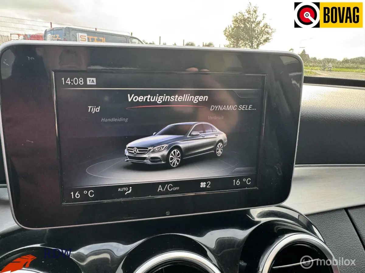 180 Avantgarde AUTOMAAT/LEDER/NAVI/CAMERA
