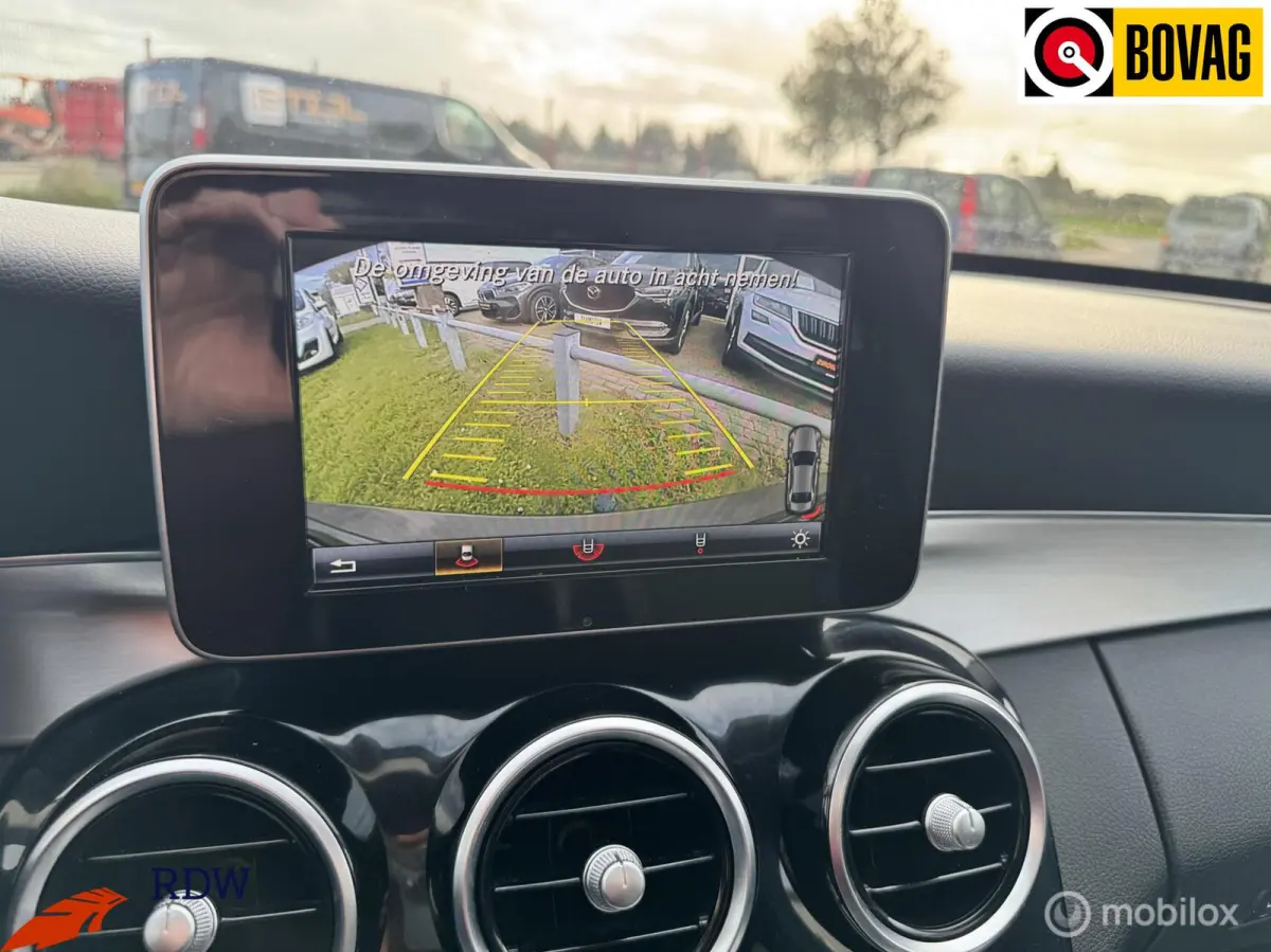 180 Avantgarde AUTOMAAT/LEDER/NAVI/CAMERA