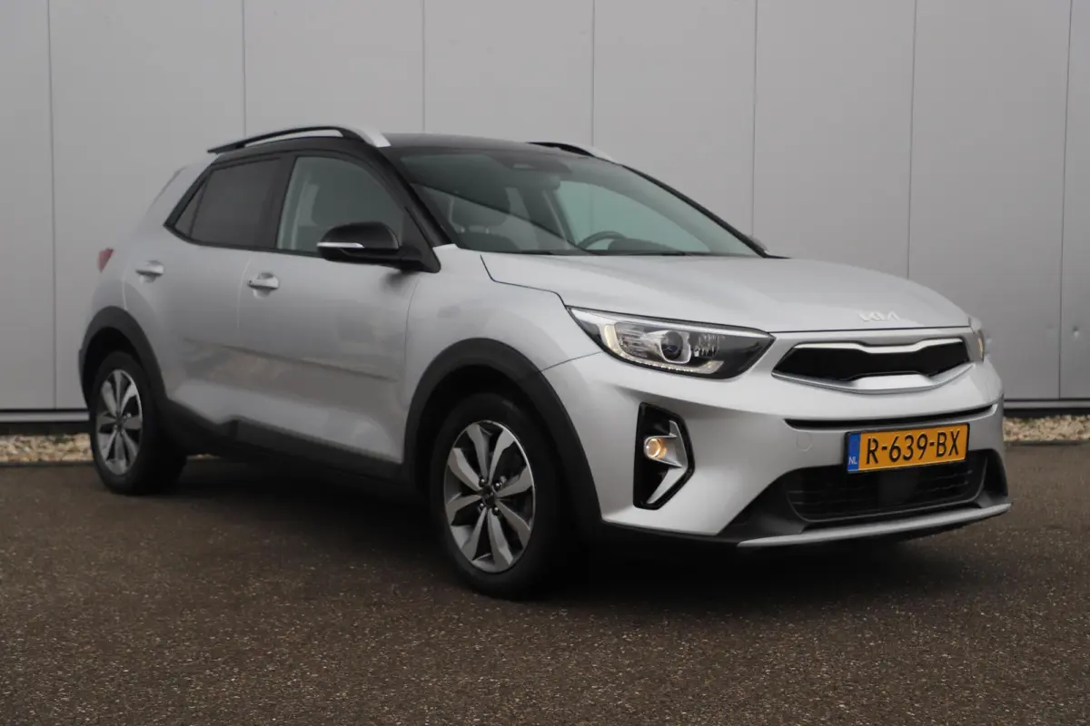 1.0 T-GDi MHEV DynamicPlusLine Navigatie Achteruitrijcamera Carplay Android Climate Cruise Control LMV LED Lesauto voorbereiding